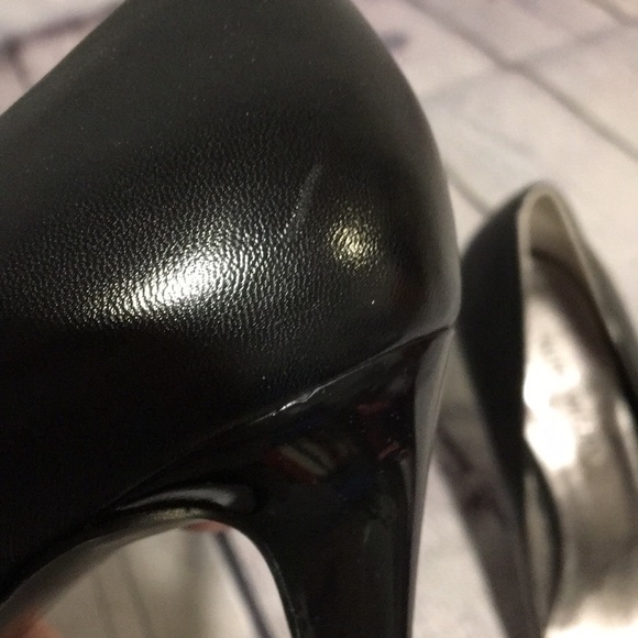 Nine West Camelita mesh bow black leather heels - Picture 10 of 10